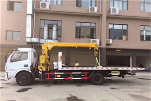 松阳附近汽车轮胎更换