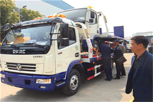 松阳汽车道路救援拖车价格